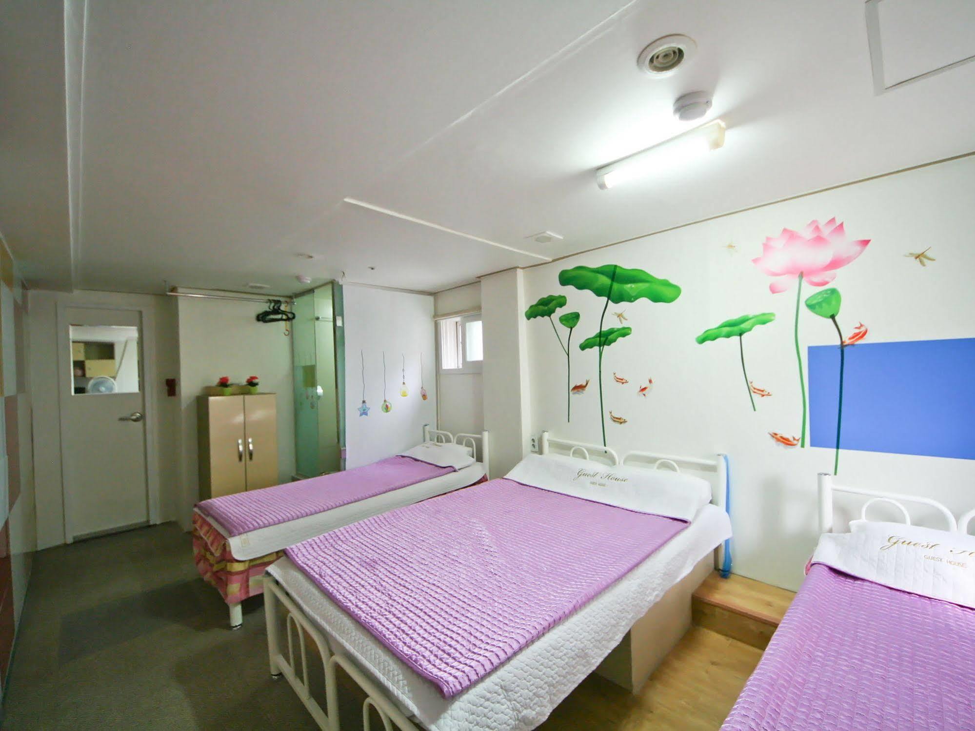 Apartment Myeongdong Stella House Seoul