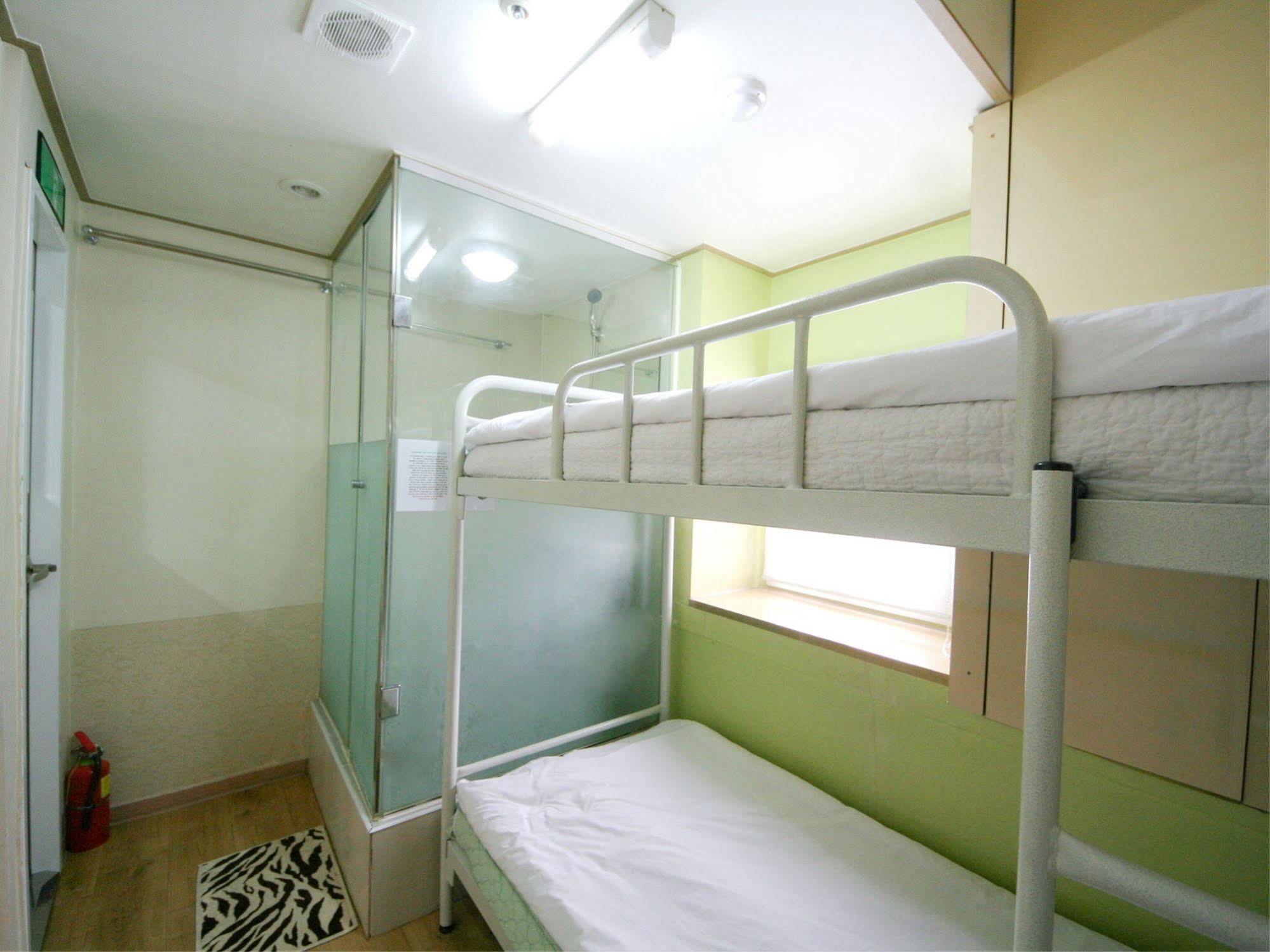 Myeongdong Stella House Apartment