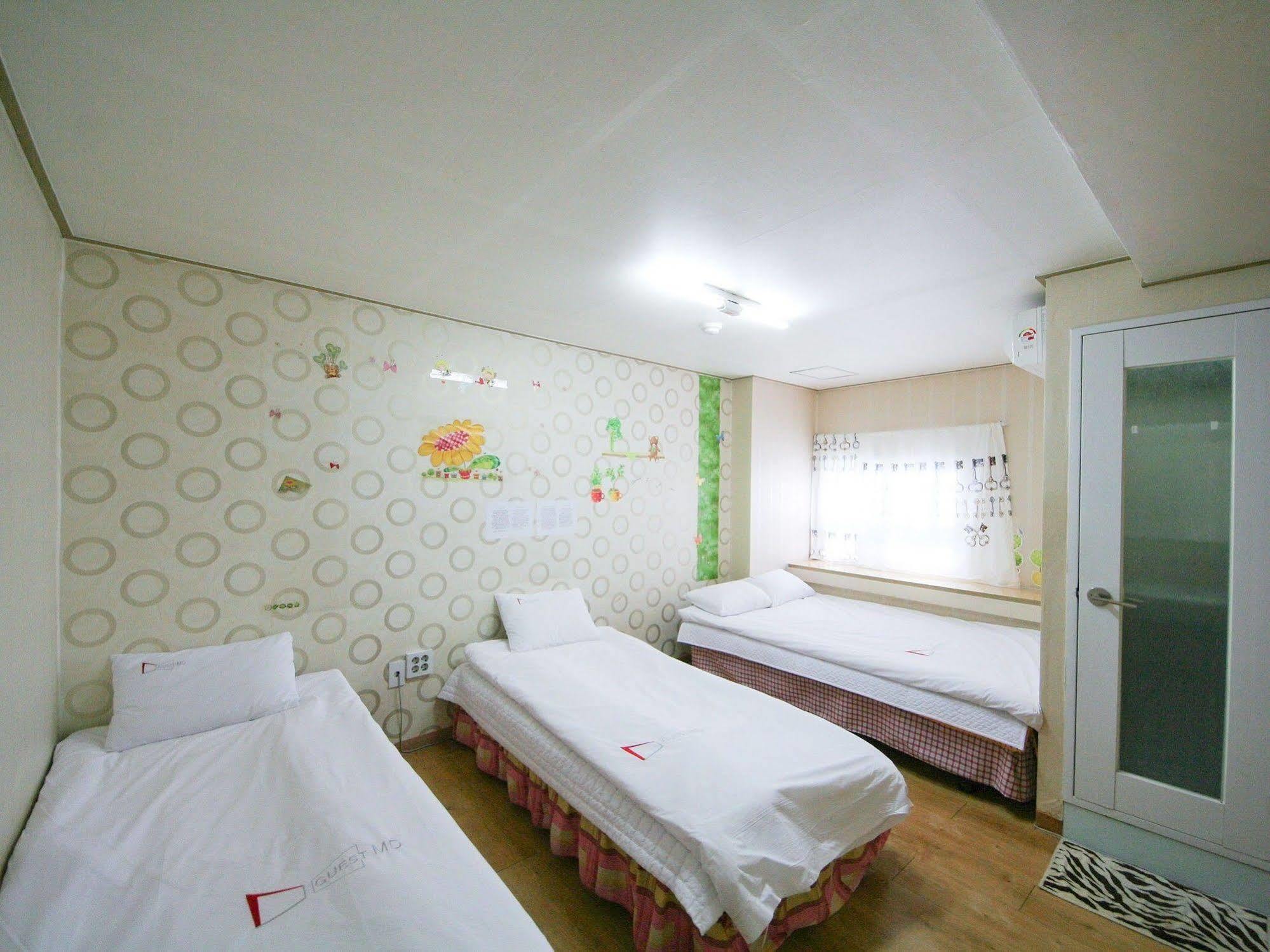Myeongdong Stella House Apartment *