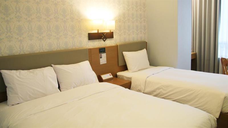 Apartment Myeongdong Stella House *