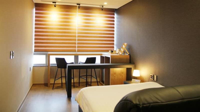 Apartment Myeongdong Stella House *